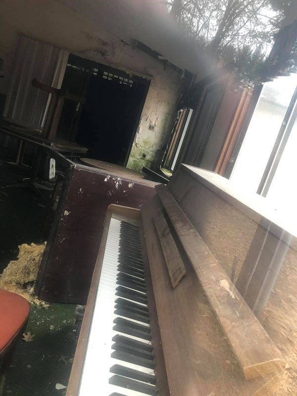 Hospitality House Motel (Marshall Motel) - From Steven Gauld On Facebook (newer photo)